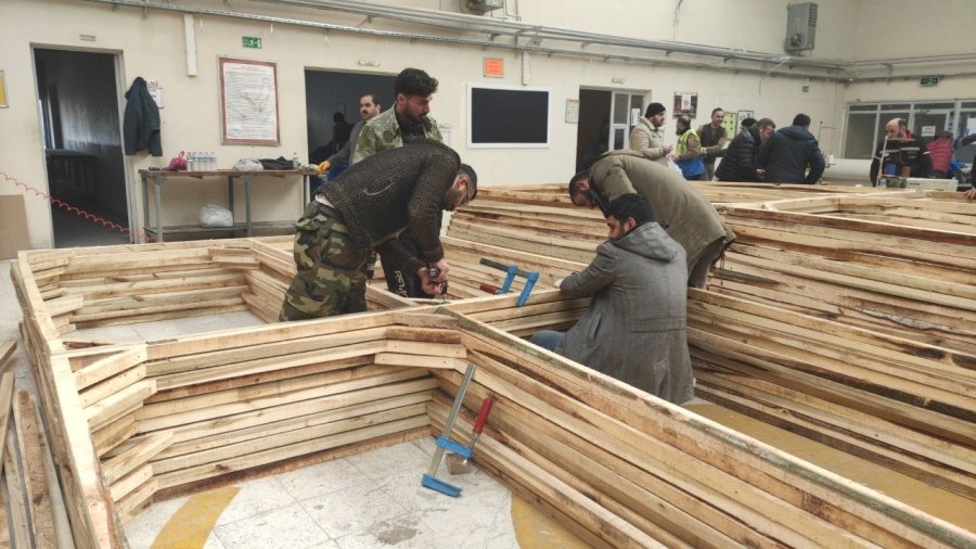 Develi’de Deprem Bölgesi İçin Çadır Üretimine Başladılar
