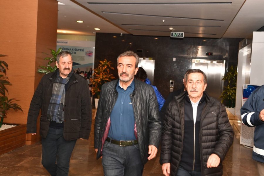 Başkan Ataç Adana’da Geçmiş Olsun Dileklerini İletti