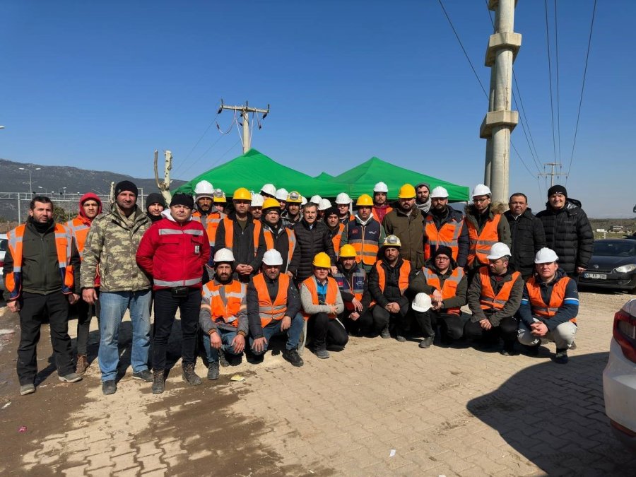 Başkan Ataç Deprem Bölgesinde