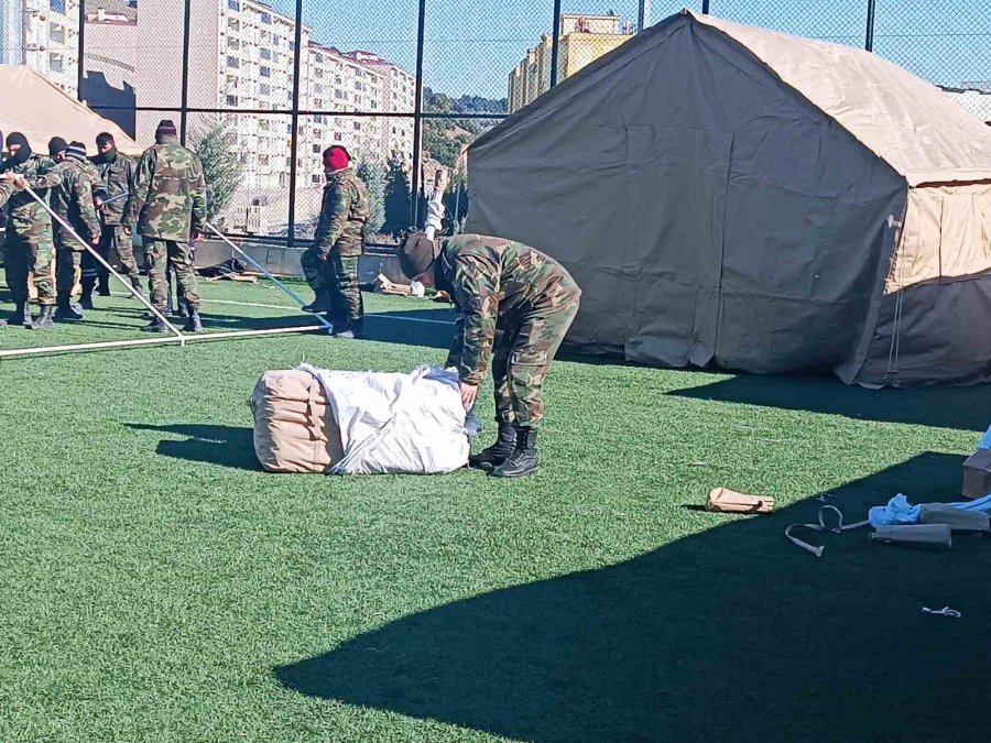 Azerbaycan Arama Kurtarma Ekipleri 51 Kişiyi Sağ Olarak Kurtardı