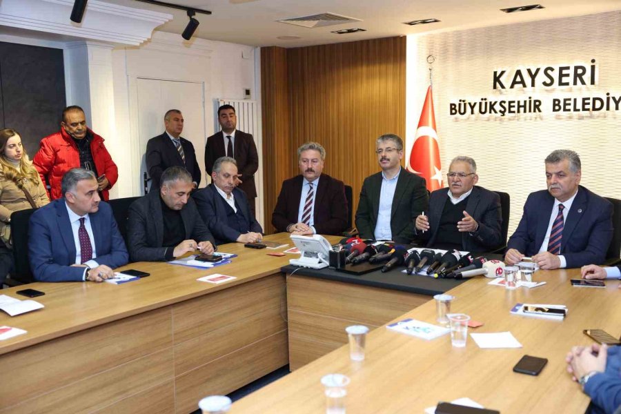 Kayseri’de 3 Yıkılacak Bina Var