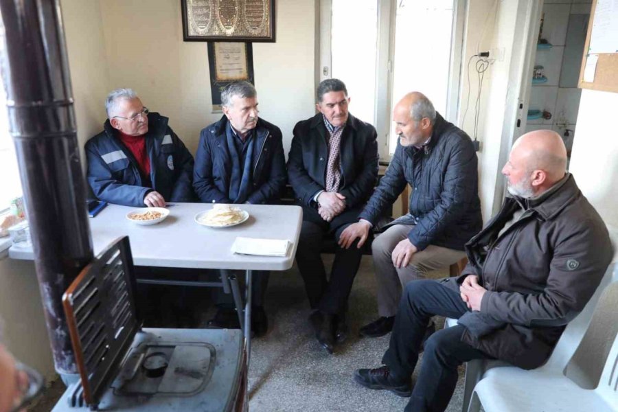 Başkan Çolakbayrakdar: “bu Günleri Hep Birlikte Atlatacağız”