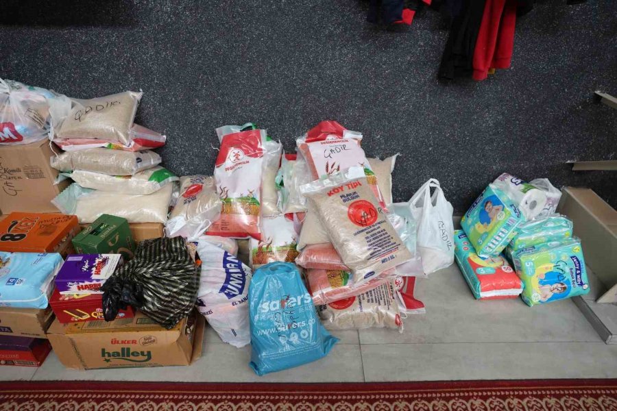 Başkan Özdoğan: "deprem Bölgesine Gönül Köprüsü Kurduk"