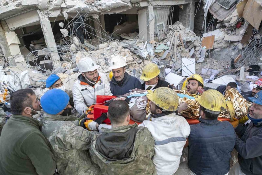 Mersin İtfaiyesi 478 Kişiyi Kurtardı