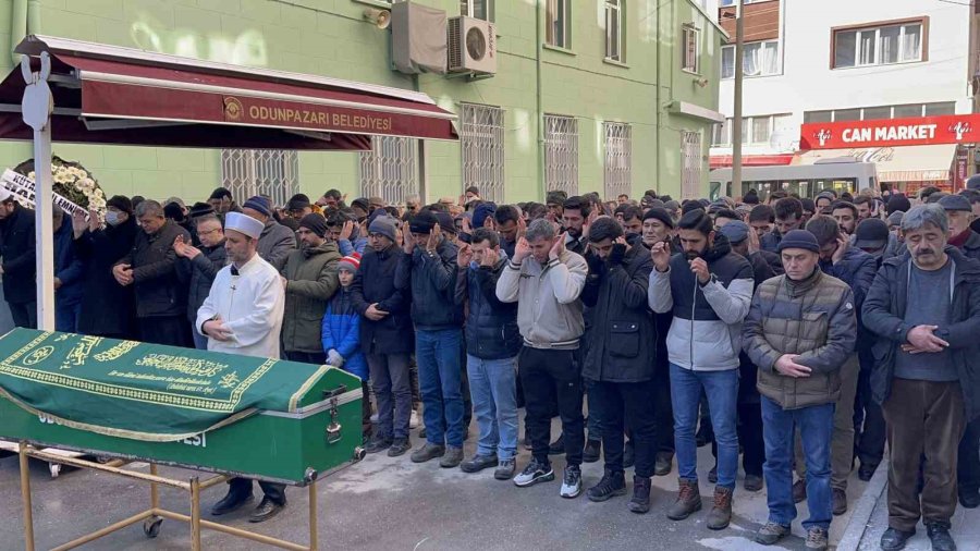 Hatay’da Enkaz Altından Çıktı, Kütahya’da Yangında Hayatını Kaybetti