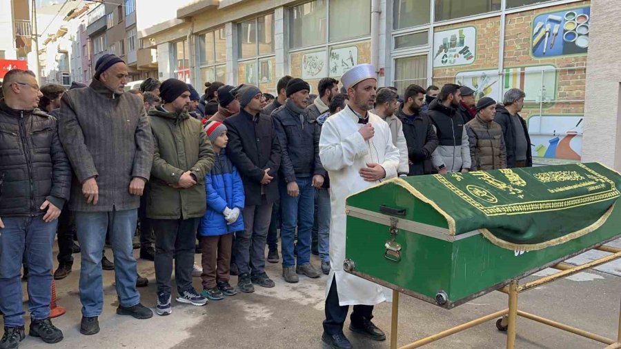 Hatay’da Enkaz Altından Çıktı, Kütahya’da Yangında Hayatını Kaybetti