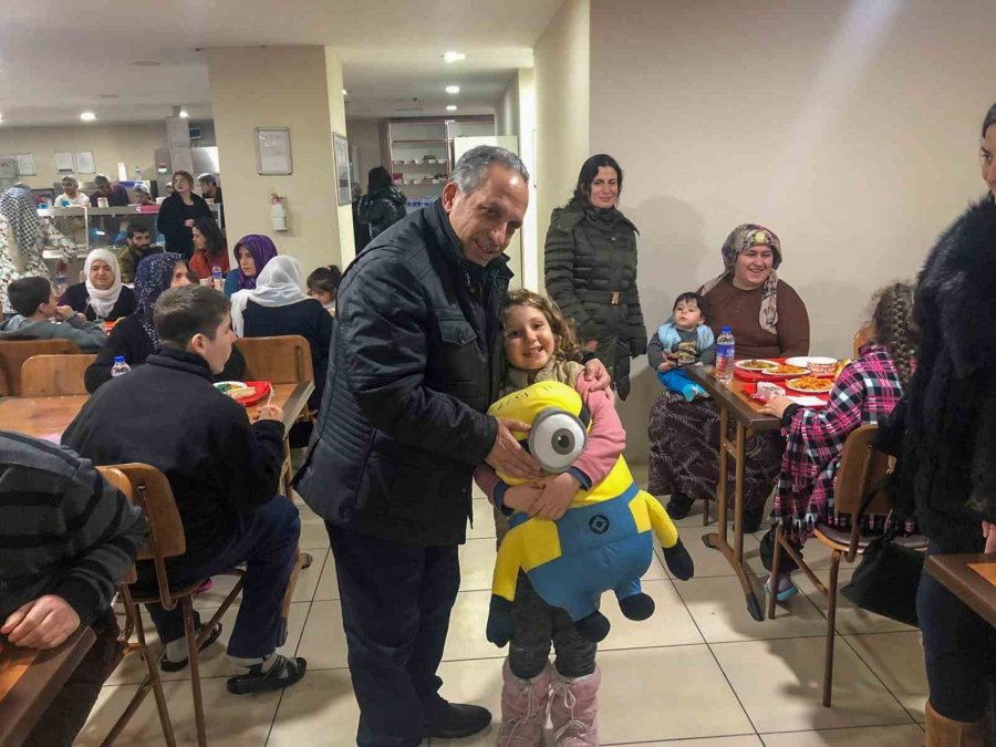 Başkan Yalçın Mekik Dokuyor