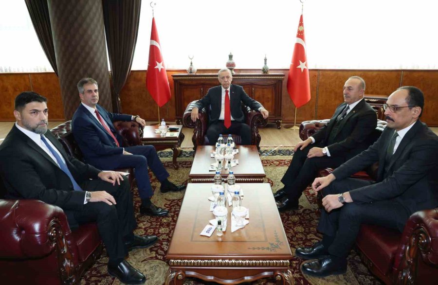 Cumhurbaşkanı Recep Tayyip Erdoğan, İsrail Dışişleri Bakanı Eli Cohen’i Kabul Etti.
