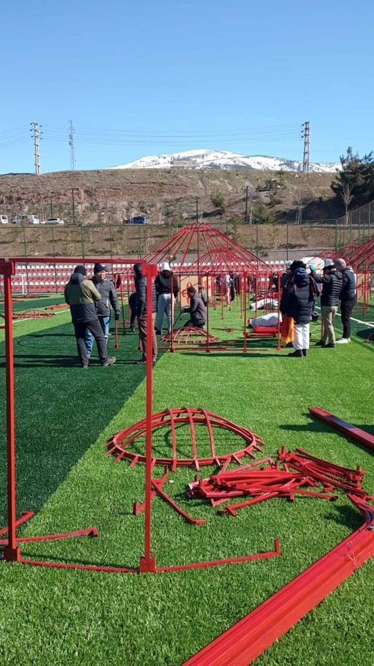 Kırgızistan’ın Gönderdiği Kıl Çadırlar Kahramanmaraş’ta Kuruluyor