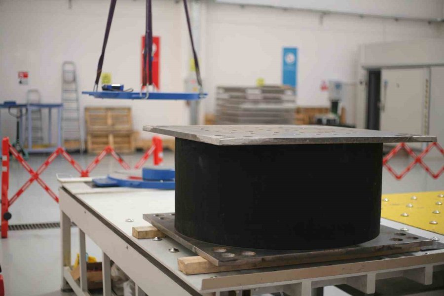 Depremin Etkisini Yüzde 80 Azaltan İzolatörler Can Ve Mal Kaybını Önlüyor: İnşa Maliyetini Sadece Yüzde 10 Artırıyor