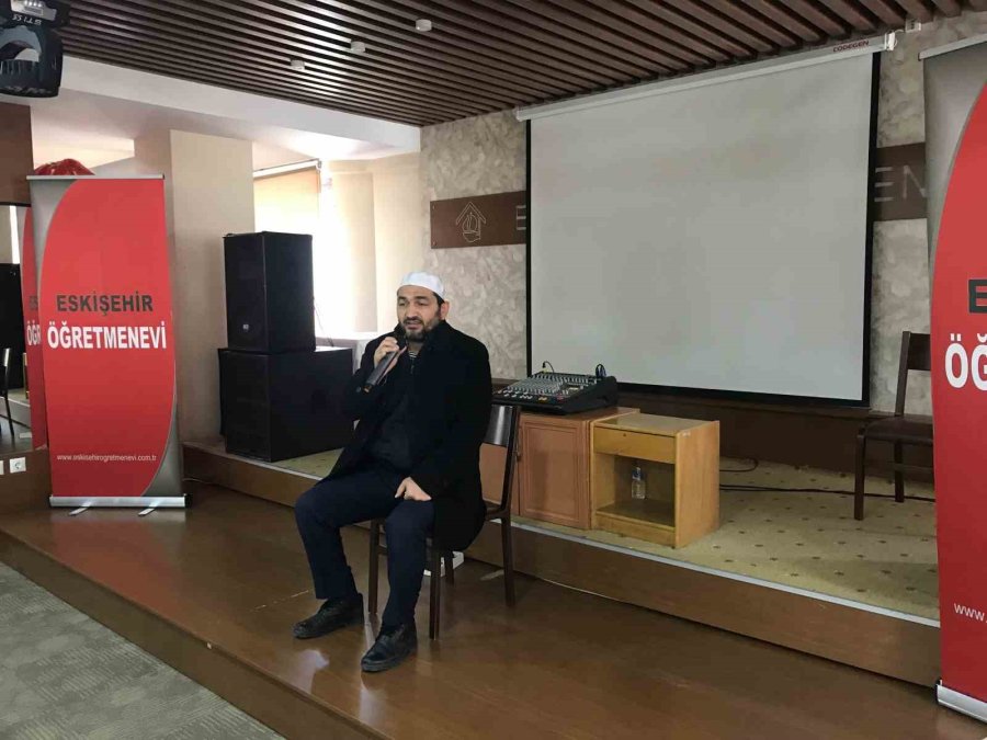 Oğlunun Şehit Aylığıyla Depremzedelere Yemek Hazırladı