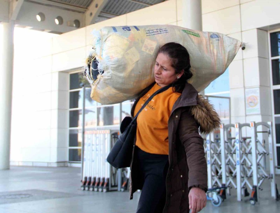 Antalya Depremzedeleri Ağırlamaya Devam Ediyor