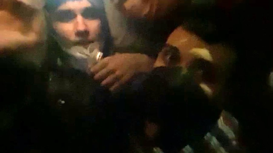 Depremin 198. Saatinde Enkaz Altından Türkiye’ye El Salladılar