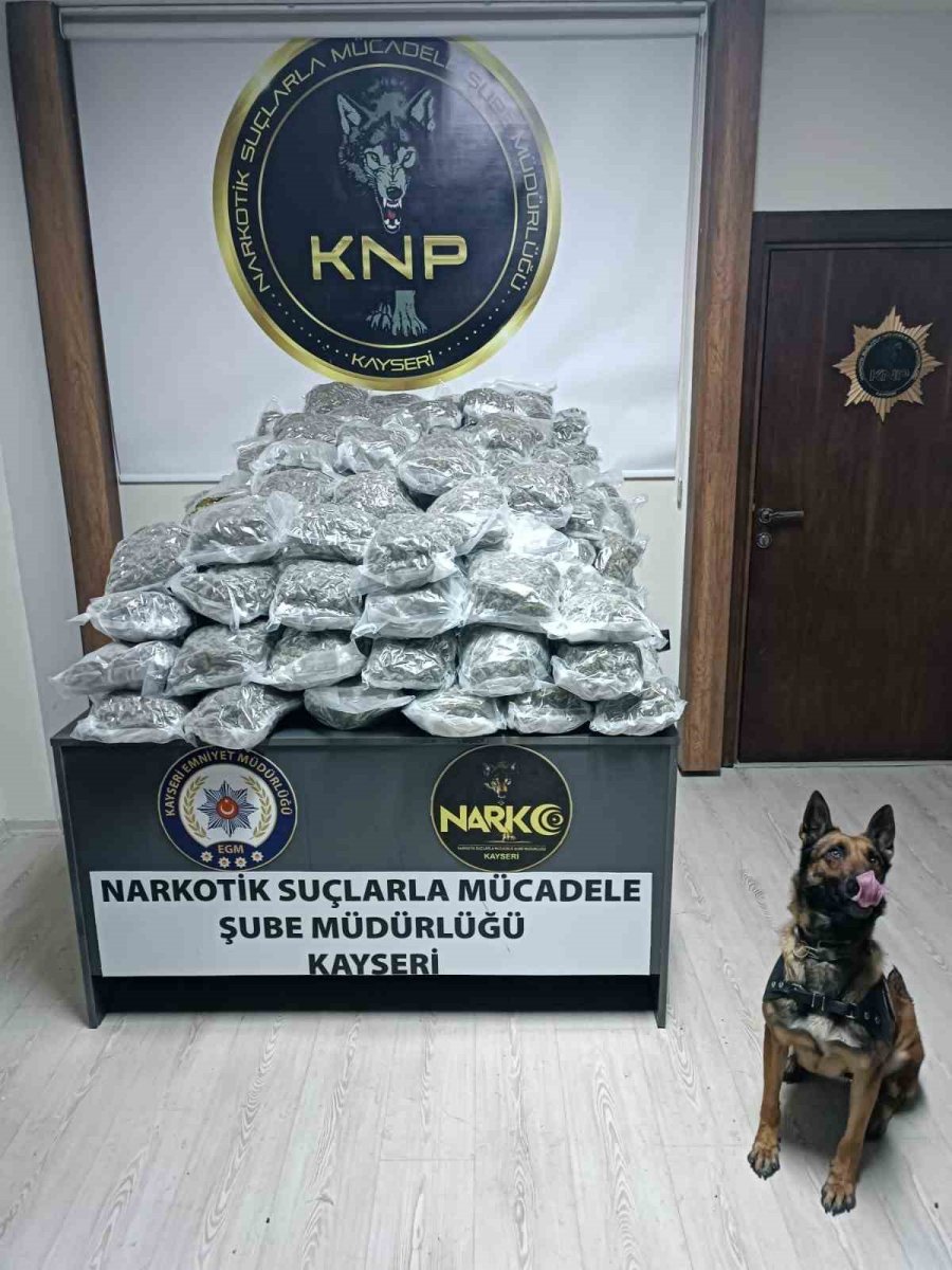 116 Kilo Uyuşturucu Kayseri’ye Sokulamadan Ele Geçirildi