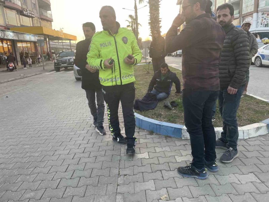 Gazipaşa’da Otomobille Motosiklet Çarpıştı: 1 Yaralı