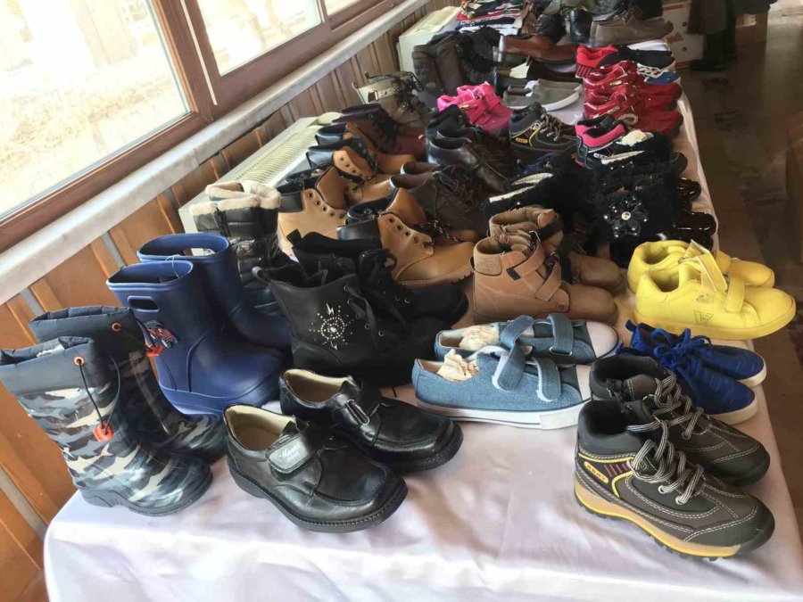 Depremzedelerin Yaralarını Eskişehir Öğretmen Evi’nde Sarıyor