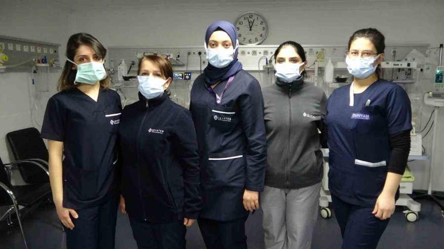 Kaçmak Yerine Yeni Doğan Bebekleri Korudular