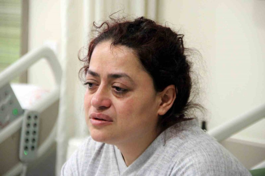 Tedavi Gören Depremzede Anne: "sağlıkçılar Dondu, Ama Bizi Hiç Bırakmadılar"