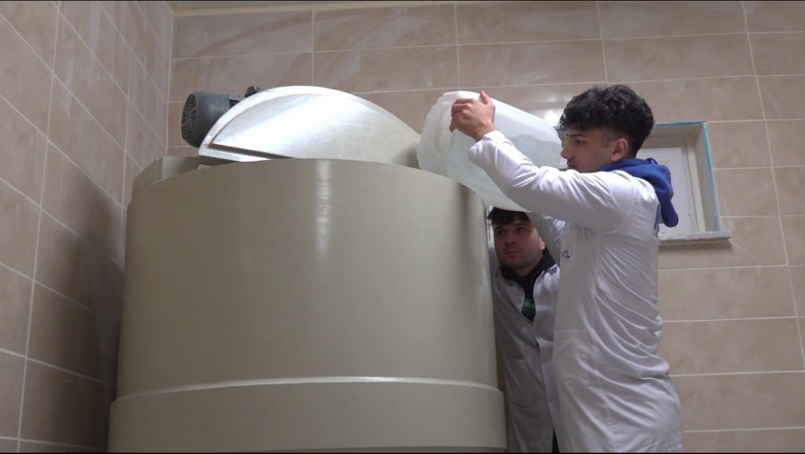 Tuzlalı Lise Öğrencileri Tarafından Üretilen 3 Ton Dezenfektan Deprem Bölgelerine Gönderildi