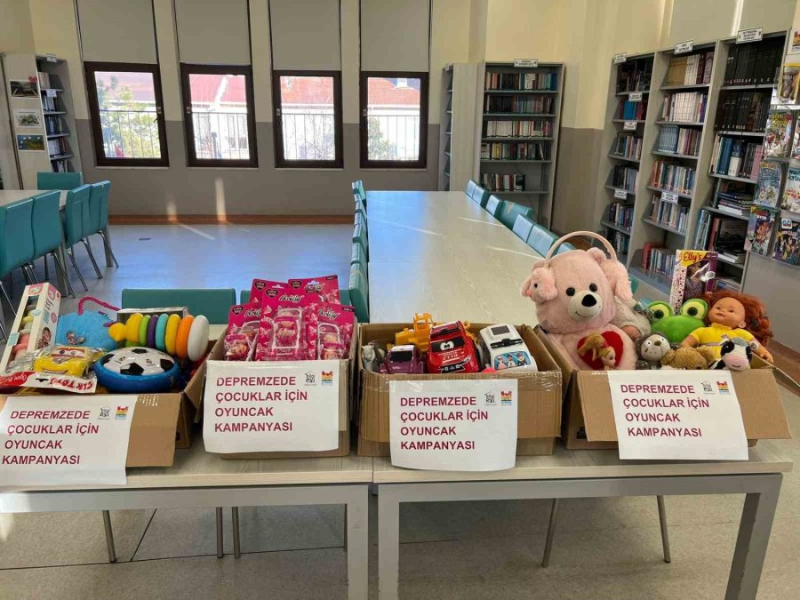Depremzede Çocuklar İçin ‘oyuncak Yardımı’ Büyük Destek Gördü