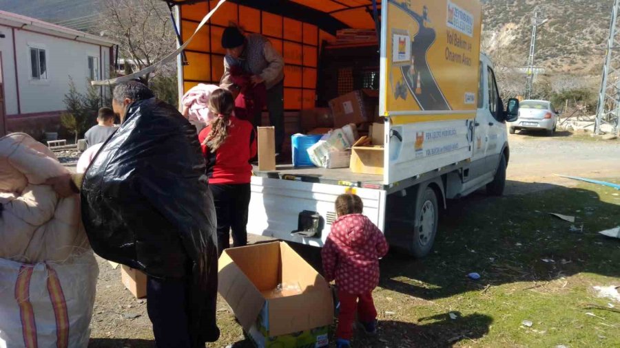Depremzede Çocuklar İçin ‘oyuncak Yardımı’ Büyük Destek Gördü