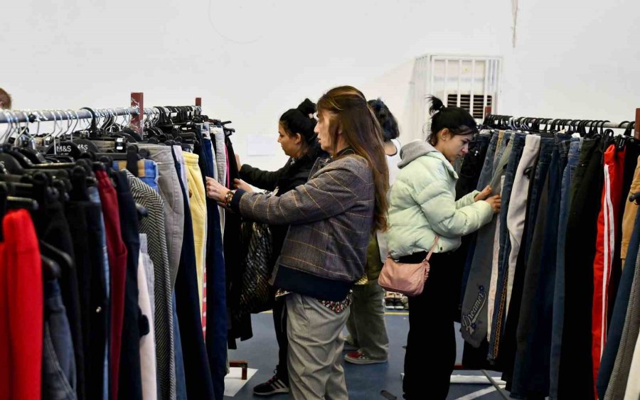 Ücretsiz Mağazadan 42 Bin Afetzede Yararlandı