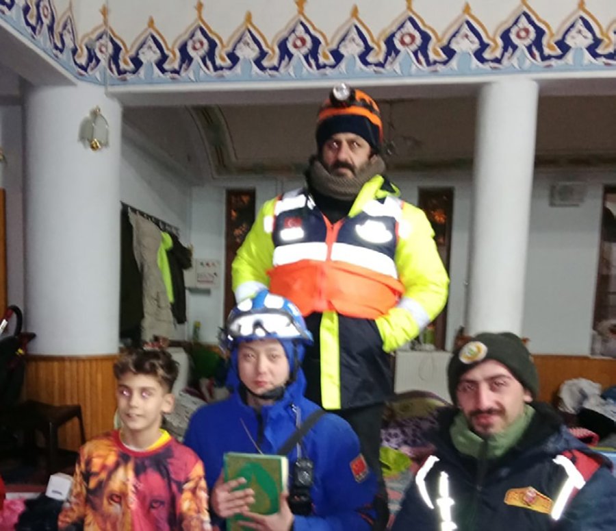 “çinli Kurtarıcıyı Yapay Zekayla Müslüman Yaptılar” İddialarını İletişim Başkanlığı Yalanladı