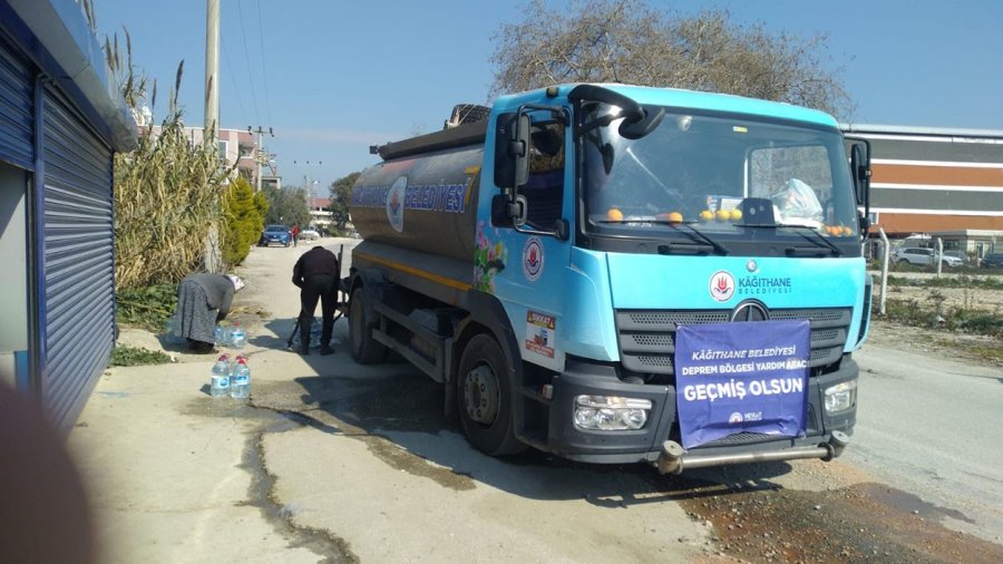 Kağıthane Belediyesi Afetzedelerin Sağlığı İçin Sahada