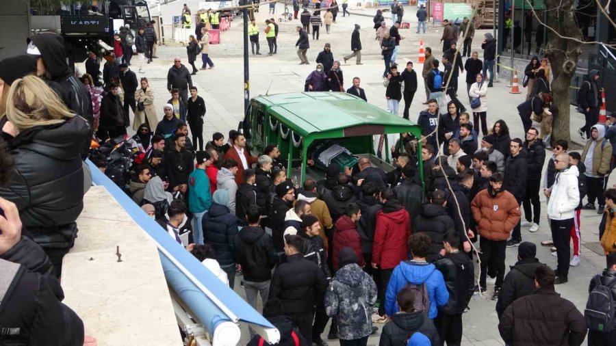 Rap Sanatçısı Maestro Maltepe’de Son Yolculuğuna Uğurlandı