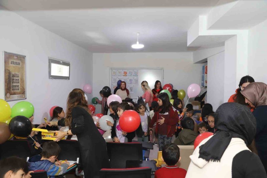 Kayseri Büyükşehir’in Depremzedelere Manevi Desteği Sürüyor