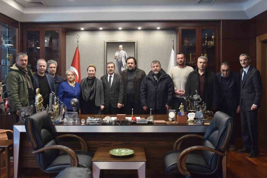 Tepebaşı’ndan ‘bir Çuval Yem Benden’ Kampanyası