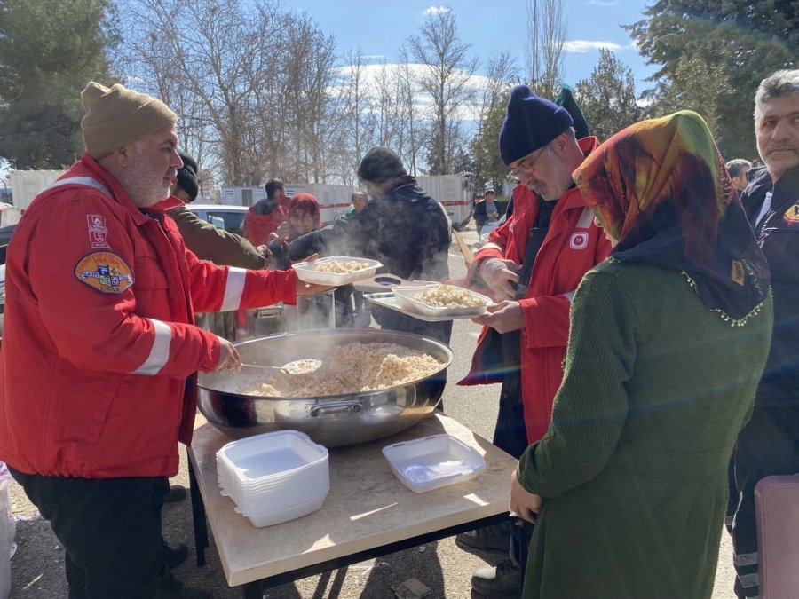 Türkiye Petrolleri Kapılarını Depremzedelere Açtı