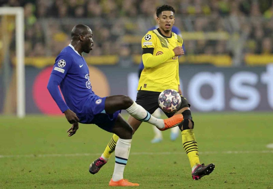 Uefa Şampiyonlar Ligi: Borussia Dortmund: 1 - Chelsea: 0