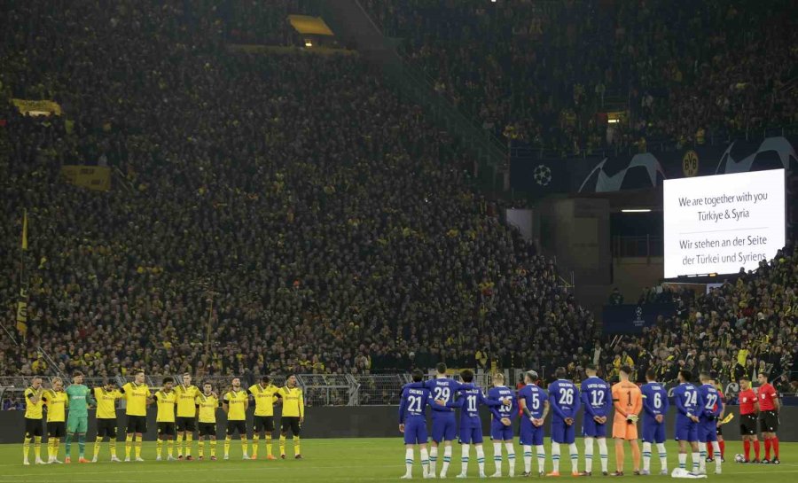 Şampiyonlar Ligi’nde Depremzedeler Unutulmadı