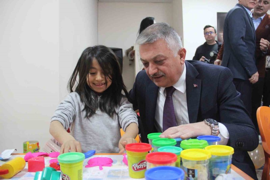 Antalya’ya Gelen Depremzede Sayısı 140 Bini Geçti