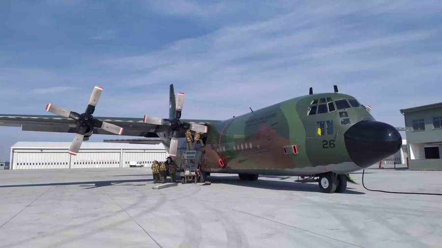 İstanbul’dan Deprem Bölgelerine Bin İki Yüz Yatak Yola Çıktı
