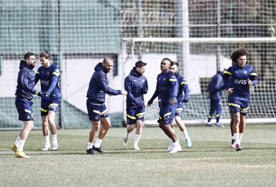 Fenerbahçe Hazırlıklarına Devam Etti