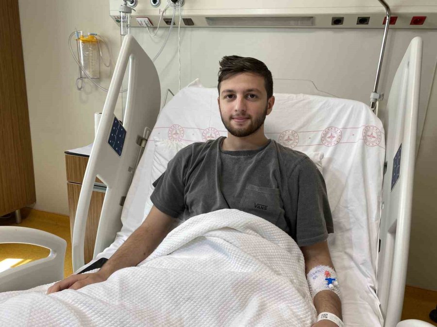 Enkaz Altında Kaldı, 31 Yakınını Kaybetti: “imkansız Diyordum Çok Şükür Kurtulduk”