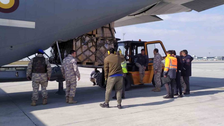 İstanbul’dan Deprem Bölgelerine Bin Dört Yüz Yatak Gönderildi