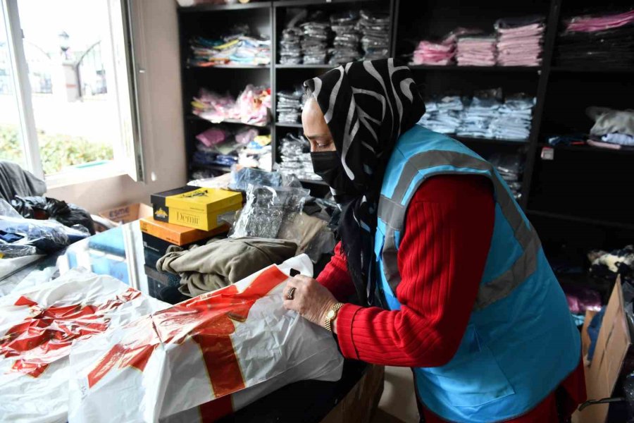 Esenyurt Belediyesi Afetzedelere İstihdam Desteği Sağlayacak