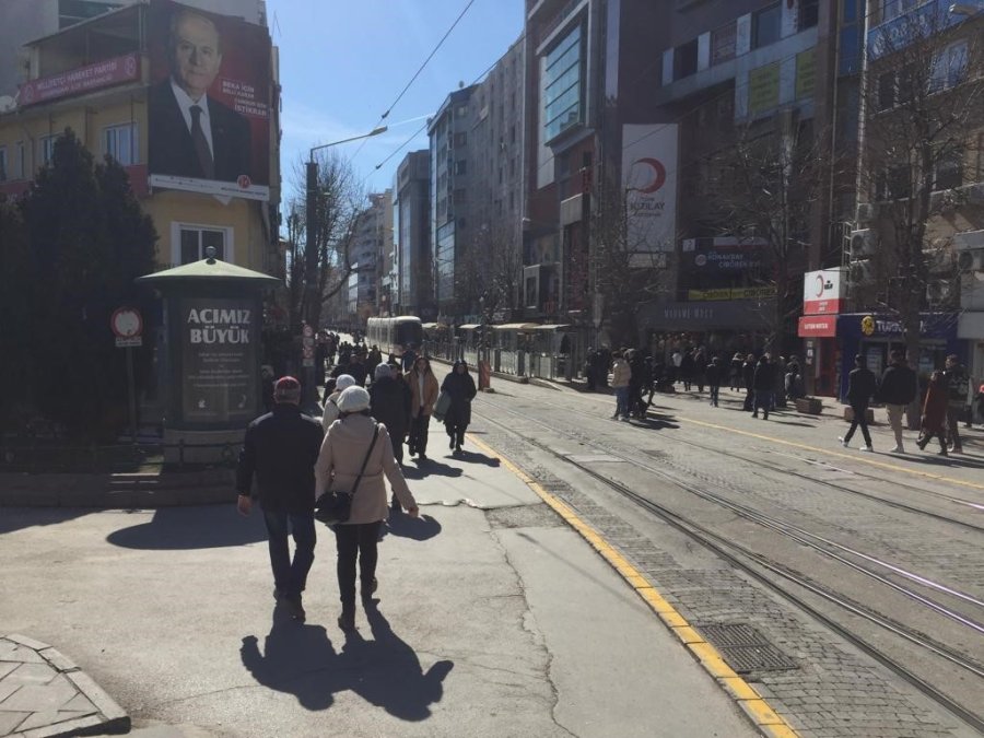 Eskişehirliler Yazdan Kalma Bir Günün Keyfini Çıkardı