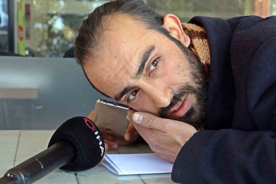 Eşini Ve 22 Aylık Bebeğini Depremde Kaybeden Acılı Adam Kayıtlara Ölü Olarak Geçti