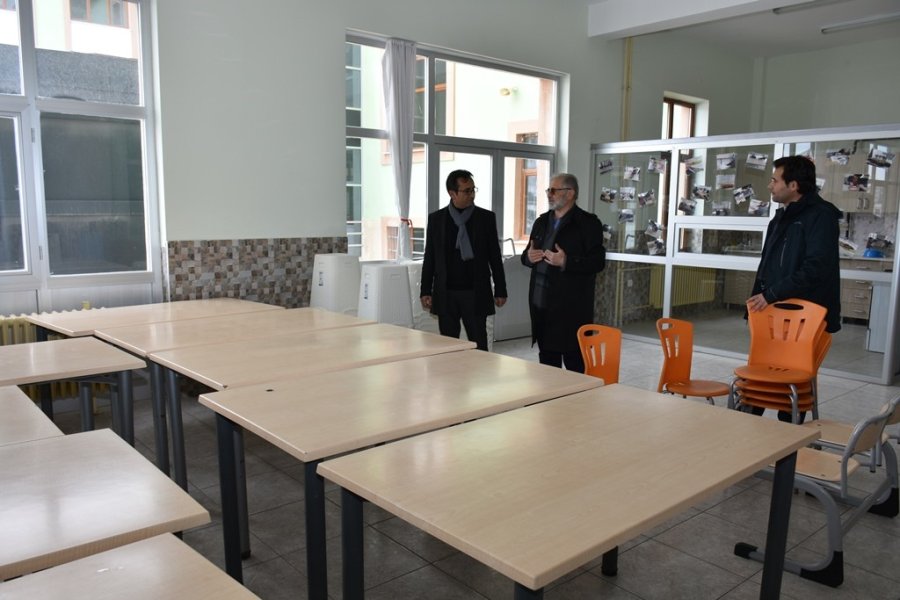 Karaman’da Depremzede Öğrencilerin Eğitim Göreceği Okullarda Hazırlıklar Tamamlandı