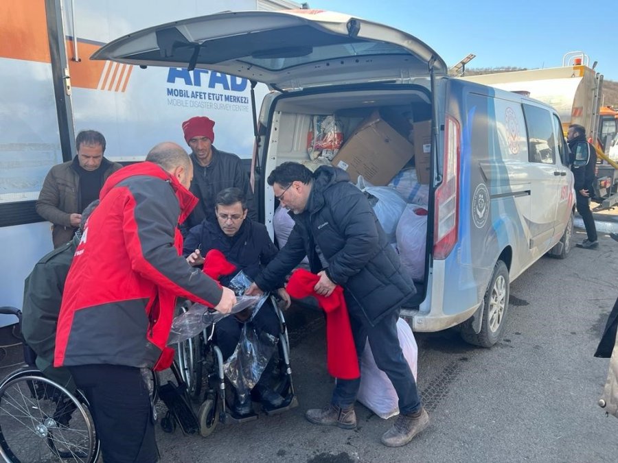 Kooperatifler Kuruldu, İlk Ürünleri Deprem Bölgelerine Nasip Oldu