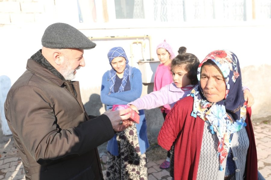 Başkan Çolakbayrakdar; “bu Zor Günleri, Her Birlikte El Ele Gönül Gönüle Aşacağız”