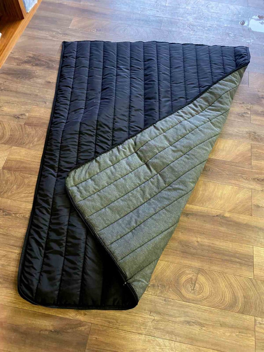 Kendi İşini Bırakıp Deprem Bölgesi İçin Uyku Tulumu Üretmeye Başladı