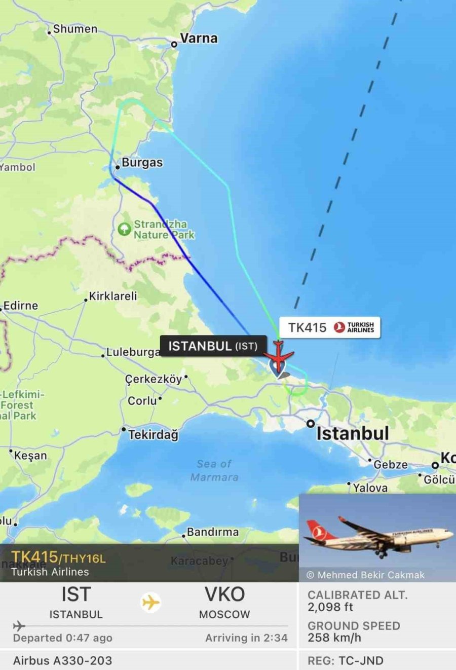 Thy Uçağı Ani İrtifa Kaybı Sonucu İstanbul’a Geri Döndü