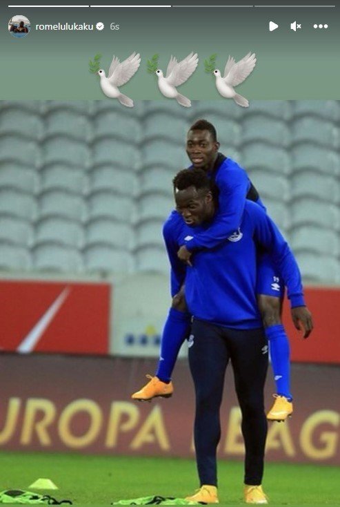 Romelu Lukaku’dan Atsu Paylaşımı