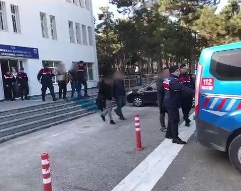 Eskişehir’de 11 Bin 398 Paket Kaçak Sigara Ele Geçirildi