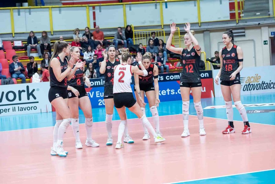 Türk Hava Yolları, Cev Kupası’nda Çeyrek Finalde Sahne Alıyor